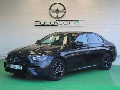 Usado Mercedes E300 321 CV (236 kW) 2020 Negro Berlina