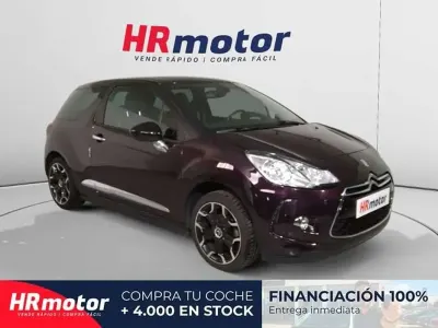 Begagnad Citroën DS3 PureTech 83 HK (61 kW) 2015 Röd Halvkombi
