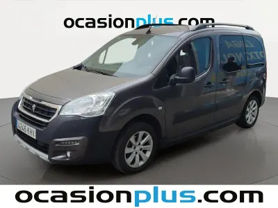 Usado Peugeot TePee 110 CV (80 kW) 2018 Marrón Familiar
