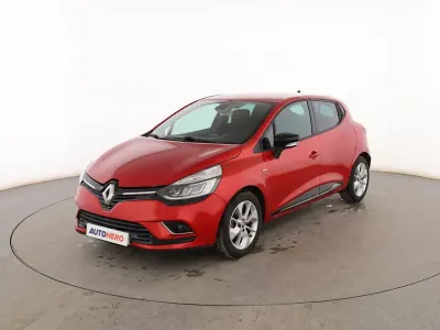 Usado Renault Clio LIMITED 90 CV (66 kW) 2017 Rojo Utilitario