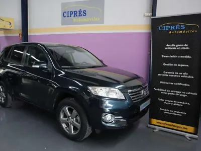 Usado Toyota RAV4 Executive 150 CV (110 kW) 2012 Azul SUV