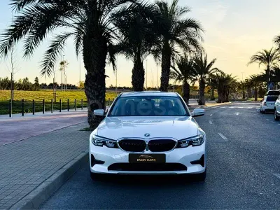 Usado BMW 320e Comfort Edition 204 CV (150 kW) 2021 Blanco Berlina