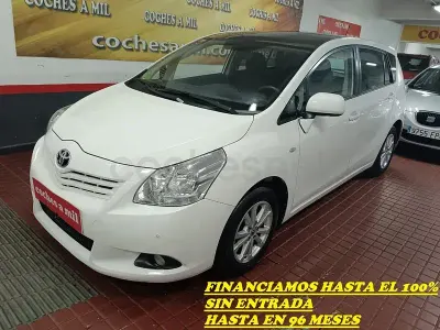 Usado Toyota Verso Active 132 CV (97 kW) 2011 Blanco Monovolumen