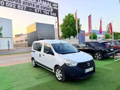 Usado Dacia Dokker Ambiance 90 CV (66 kW) 2017 Blanco Monovolumen
