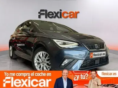 Usado Seat Ibiza XCELLENCE 115 CV (84 kW) 2024 Azul Utilitario
