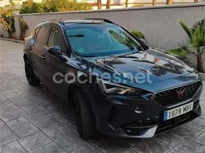 Usado Cupra Formentor 150 CV (110 kW) 2022 Gris / plata SUV