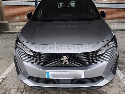 Usado Peugeot 5008 Active 136 CV (100 kW) 2024 Gris / plata SUV