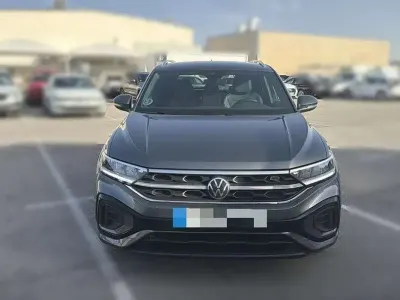 Usado VW T-Roc R-line 150 CV (110 kW) 2022 Gris SUV