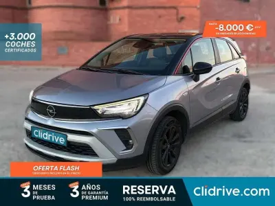 Usado Opel Crossland GS Line 110 CV (80 kW) 2021 Gris SUV