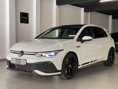 Usado VW Golf VIII GTI 300 CV (220 kW) 2023 Blanco Utilitario