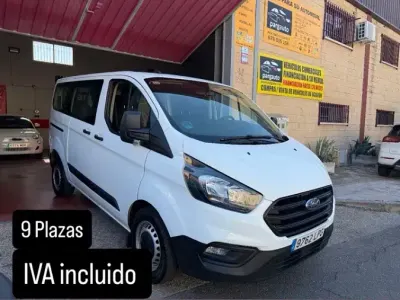 Usado Ford Transit Custom Trend 105 CV (77 kW) 2021 Blanco Familiar