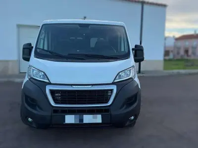 Usado Peugeot Boxer S 140 CV (102 kW) 2020 Blanco Van