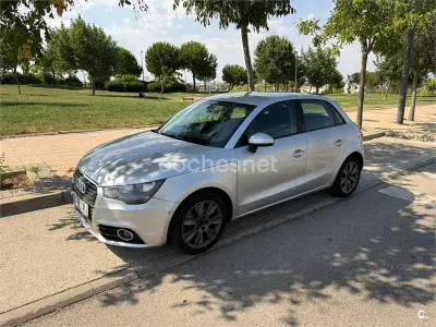 Usado Audi A1 Sportback Ambition 143 CV (105 kW) 2012 Gris / plata Utilitario