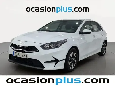 Usado Kia Ceed 101 CV (74 kW) 2025 Blanco Utilitario