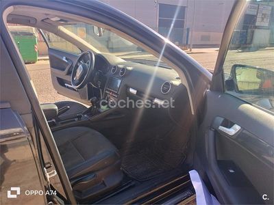 Negro Usado 2005 Audi A3 Attraction Berlina | 3850 € (Precio justo)