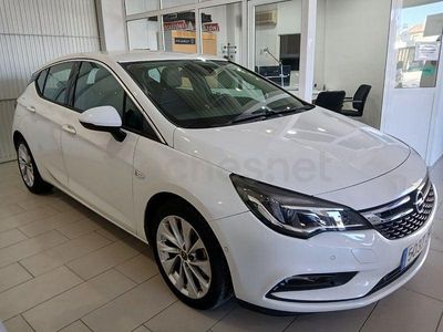 Usado Opel Astra Excellence 136 CV (100 kW) 2016 Blanco Berlina