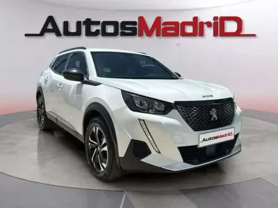 Usado Peugeot 2008 Allure 110 CV (80 kW) 2022 Blanco SUV