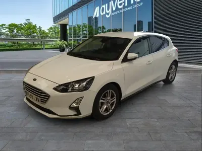 Begagnad Ford Focus Trend+ 120 HK (88 kW) 2022 Vit Sedan