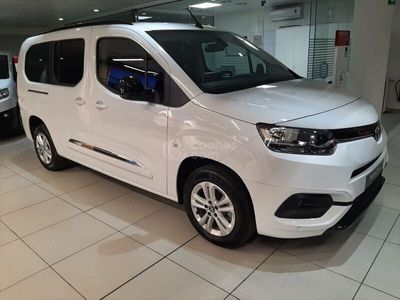 usado Toyota Proace City Family L2 1.5d 7pl. Active Aut.