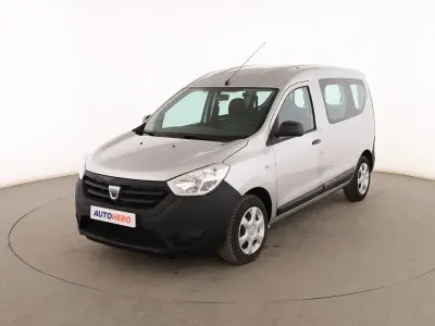 Usado Dacia Dokker Ambiance 90 CV (66 kW) 2016 Gris Monovolumen