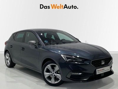 Usado Seat Leon FR 110 CV (80 kW) 2024 Gris Berlina