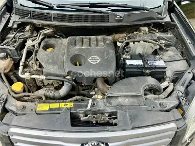 Usado Nissan Qashqai Tekna 106 HP (77 kW) 2009 Preto SUV