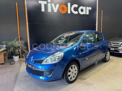 Azul Usado 2006 Renault Clio II Dynamique Berlina | 4200 € (Precio justo)