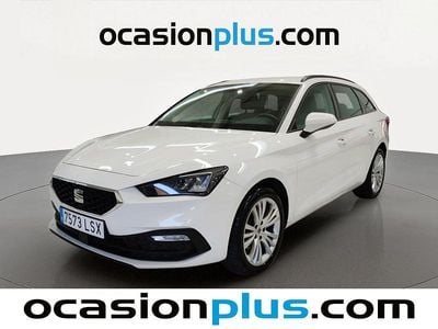 Usado Seat Leon Style 130 CV (95 kW) 2021 Blanco Monovolumen