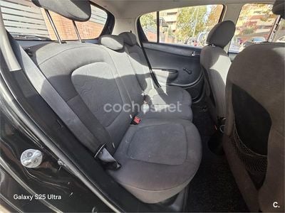 Negro Usado 2013 Hyundai i20 Berlina | 3900 € (Super precio)