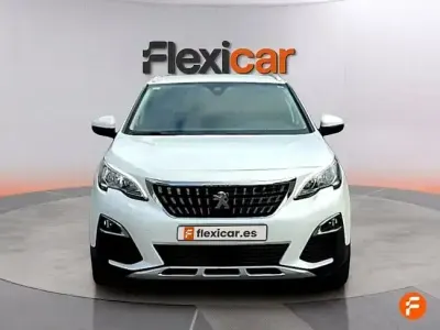 Usado Peugeot 3008 Allure 165 CV (121 kW) 2018 Blanco SUV