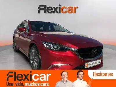 Käytetty Mazda 6 175 HP (128 kW) 2016 Punainen