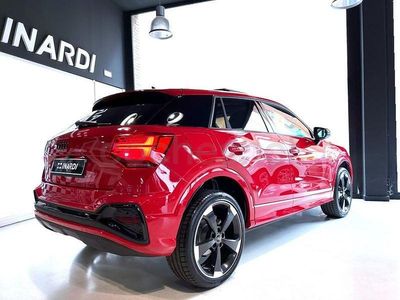 Usado Audi Q2 Black Edition 150 CV (110 kW) 2025 Rojo SUV