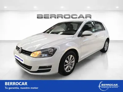 Usado VW Golf VII Edition 105 CV (77 kW) 2014 Blanco