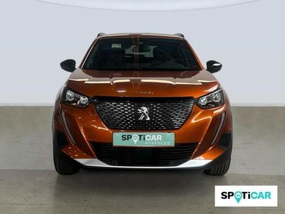 Usado Peugeot 2008 Allure 130 CV (95 kW) 2022 Naranja SUV