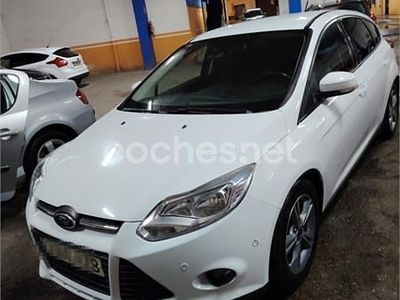 Blanco Usado 2014 Ford Focus Trend Berlina | 6300 € (Precio justo)