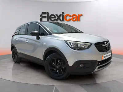 Usado Opel Crossland X Innovation 131 CV (96 kW) 2019 Gris SUV