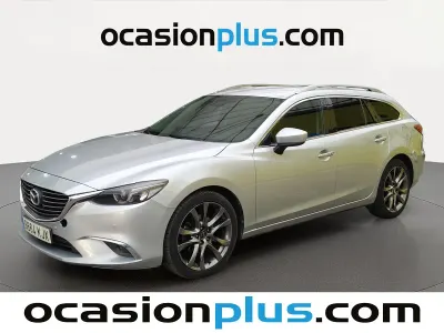 Usado Mazda 6 Luxury 150 CV (110 kW) 2018 Gris plata Familiar