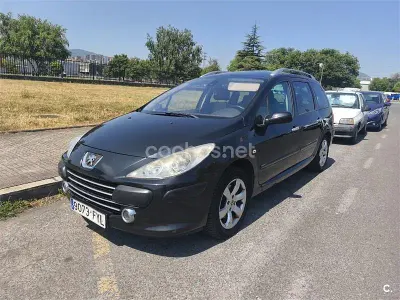 Usado Peugeot 307 136 CV (100 kW) 2008 Negro Familiar