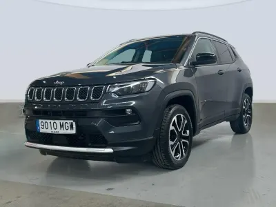Usado Jeep Compass Limited 131 CV (96 kW) 2023 Gris SUV