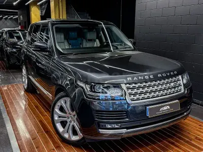 Usado Land Rover Range Rover Autobiography 339 CV (249 kW) 2016 Negro SUV