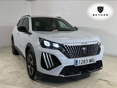 Usado Peugeot 2008 Allure 130 CV (95 kW) 2023 Blanco SUV