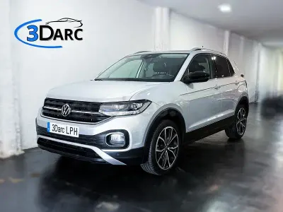Usado VW T-Cross Sportline 110 CV (80 kW) 2021 Gris / plata SUV