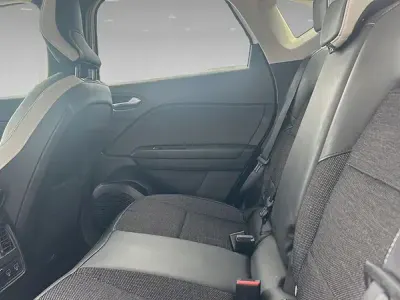 Usado Renault Captur 160 CV (117 kW) 2022 Blanco SUV