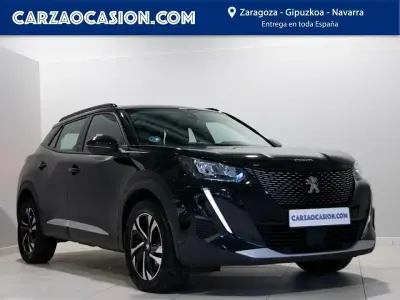 Usado Peugeot 2008 Allure 130 CV (95 kW) 2022 Negro SUV