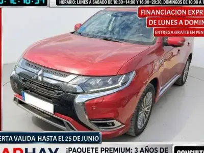 Usado Mitsubishi Outlander 224 CV (164 kW) 2021 SUV