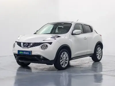 Käytetty Nissan Juke Acenta 110 HP (80 kW) 2015 Valkoinen Katumaasturi