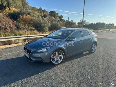 Azul Usado 2014 Volvo V40 Kinetic Berlina | 10.500 € (Precio justo)