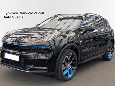 Begagnad Lynk & Co 01 261 HK (191 kW) 2023 Svart SUV