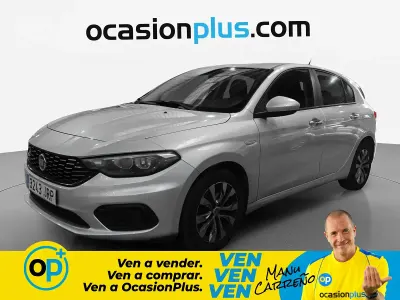 Usado Fiat Tipo Easy 95 CV (69 kW) 2016 Gris