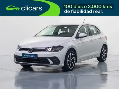 Käytetty VW Polo Life 95 HP (69 kW) 2022 Valkoinen Viistoperä
